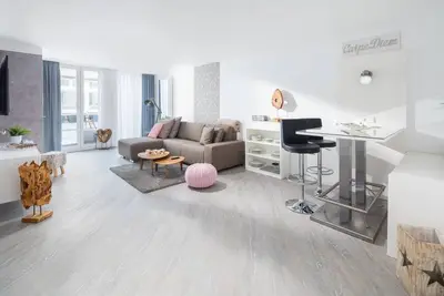 Stilvolle und Moderne Ferienwohnung im Damenpfad