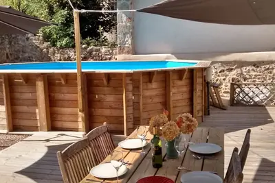 Image de Luxury Guardian's Cottage with private heated pool and river access, Chez Bigot