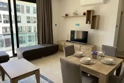 Image de Spa, Gym, Pool, Netflix Included/Central/Spacious2