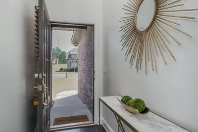 Image de Haute Hideaway!