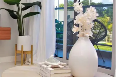 Luxury Condo in Montego Bay, Rooftop Pool access