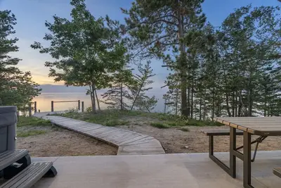 Image de On Lake Superior near McLain Park, Hot Tub, more