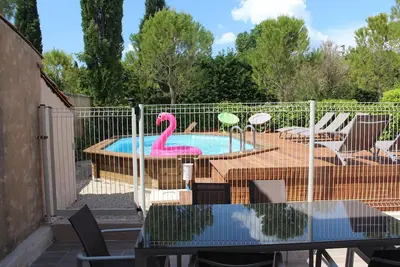 Image de Provence, maison paisible, campagne, piscine, entre Lubéron -Avignon -Mt Ventoux