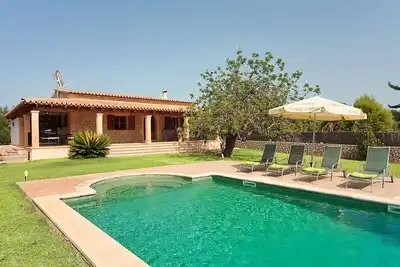 Countryside Villa with Mountain Views, A/C, Private Pool - 5 mins drive from Old Town Pollenca!