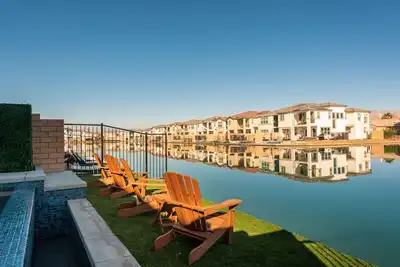 Image de Lakefront Luxury Stay in Indio California w/ Pool