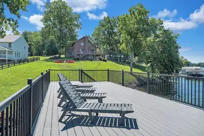 Image de Lakehouse w/ Private Dock