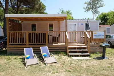 Maison mobile avec climatisation et parc aquatique