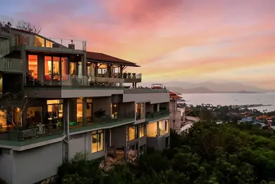 Image de Villa Skyfall - 6 Bedroom Villa with Expansive Seaview and Private Theatre