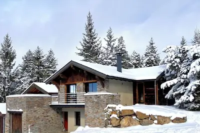 Image de Chalet contemporain et confortable a deux pas des pistes de ski