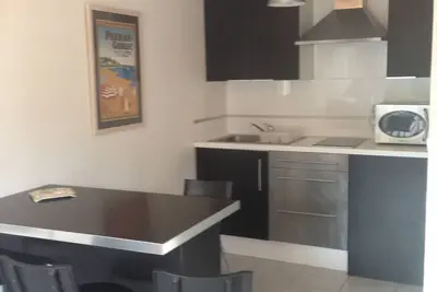 Image de Petite maison avec jardin 800m plage de trestraou.