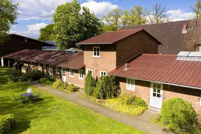 Image de Separate bright vacation apartment Wacholder on a former farm