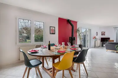 Maison pour 7 - 750m du port de plaisance