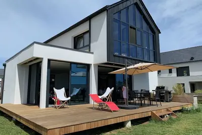 Image de Superb villa with incredible sea view