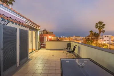 Image de 2br Penthouse with Terrace and City views
