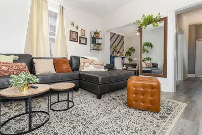 Newly Renovated Home -10 Minutes From Downtown