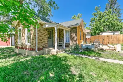 Image de Retro Retreat-Creekside in Downtown Golden