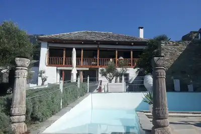 Image de Villa Domatia Ă 15 minutes de la mer