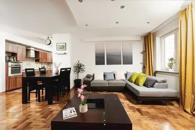 Image de Luxurious family apartment near Złote Tarasy