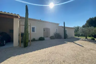 Image de Modern house in a quiet area near Mont Ventoux
