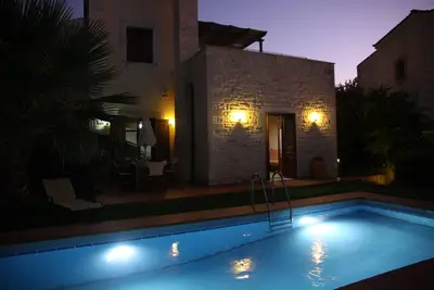 Image de Family-sized romantic villa with private pool and sea view-Aloe villa in Prines.