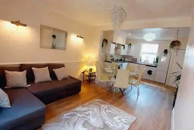 Image de Gorgeous ¢ral two bedrooms house