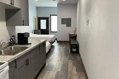 Image de Modern Studio Apartment #5