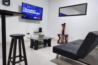 Image de Large, affordable family home