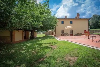 Image de Confortable appartement dans une maison de vacances avec climatisation, Wifi, piscine, Tv et parking