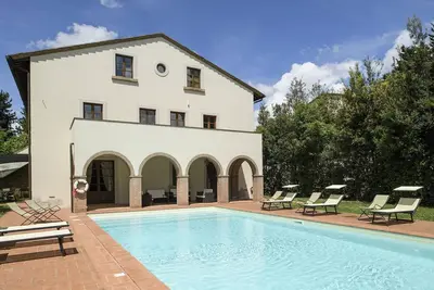 Image de Maison de vacances privée avec climatisation, bain à remous, Wifi, piscine privée, Tv, patio