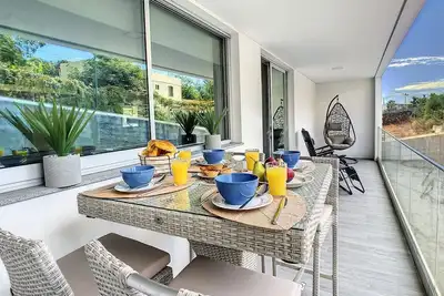 Image de Uptown Apartment - Deux Chambres Appartement, Couchages 4