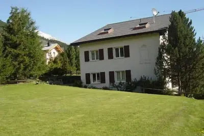 Image de Appartement de vacances Samedan pour 1 - 5 personnes avec 2 chambres à coucher - Logement de vacance