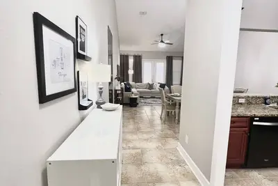 Image de Cozy home, close to restaurants and both hospitals