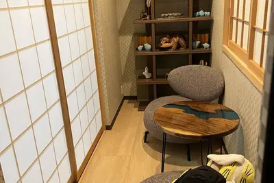 Image de 15 min. walk to Shinsaibashi Quiet residential house in the city center 5 min. to Tanimachi 6-chome subway station 5 min. to Matsuya-cho station on Nagahori Tsurumi-ryokuchi line