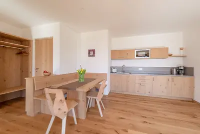 New, modern chalet 80 square meters with panoramic views and pool near Meran, Meran Card.