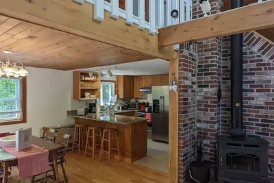 Image de White Mountain Chalet; great for skiers, hikers & families!