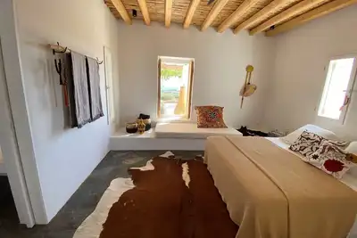 Image de Stylish Farmhouse w Spacious Pool, Private Garden, walking distance to village