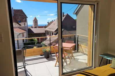 Image de Appartement au coeur du Village avec terrasse