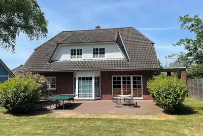 Image de House Jonne - 15 min. walk to the beach, up to 12 pers. , outdoor sauna (optional)