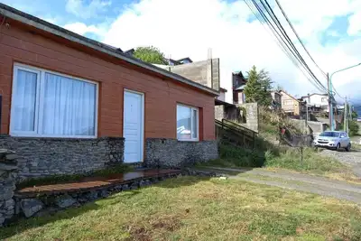 Image de 20 minutes to Cerro Castor Ski Center! ! Family-sized / Ushuaia