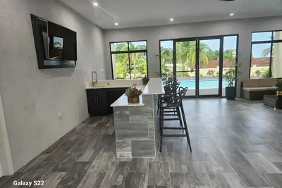 Honey Cove Luxury Villa w/pool-5 minutes to Ocho Rios town