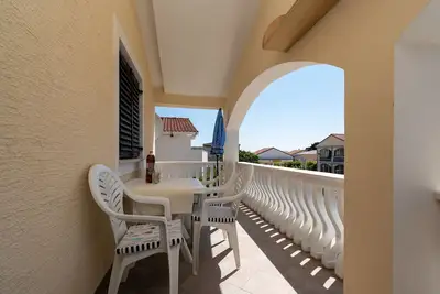 Image de Appartement d'une chambre avec la terrasse Vir (A-20147-a)
