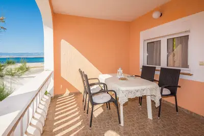 Image de Appartement d'une chambre prés de la plage Vir (A-20203-a)