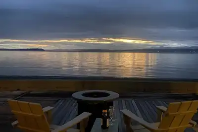 Image de Beautiful Beachfront Home in Freeland