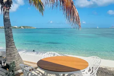 Paradise Beach - Nbbc -2 bedrooms seafront