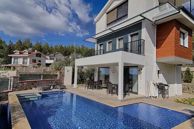 Image de Su-Fethiye Ölüdeniz de 3+1 Lüks Villa