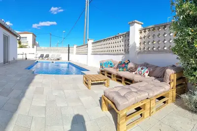 Image de 398-Jolie villa avec piscine privée