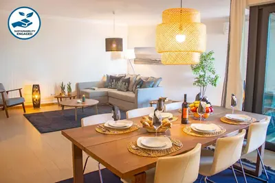 Modern Apartment, Close To The Beach, Wi-Fi & A/C