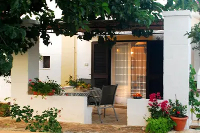 Image de Old stables in historic farmhouse in panoramic position between sea and hills