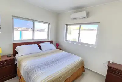 Image de Ocean Breeze Apartments #2.