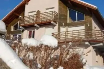 Image de Rez de jardin de charme à proximité du lac et du centre ville